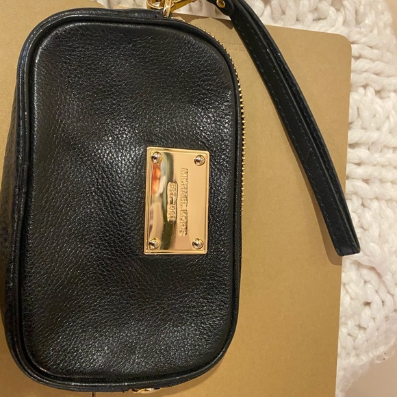 Michael Kors (Black) Wristlet - Picture 1 of 6